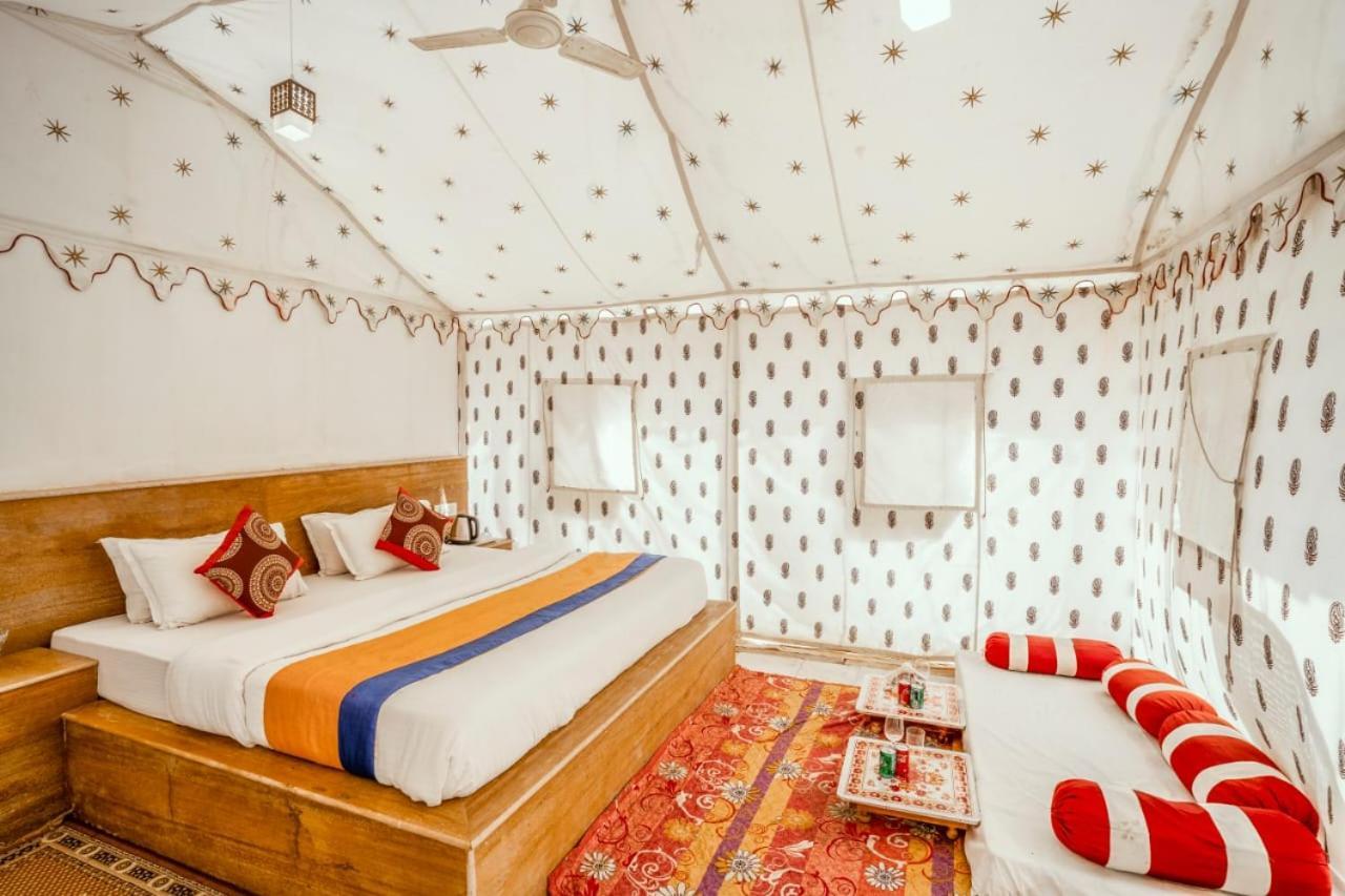 Sām Kai Kabila Desert Camp מראה חיצוני תמונה