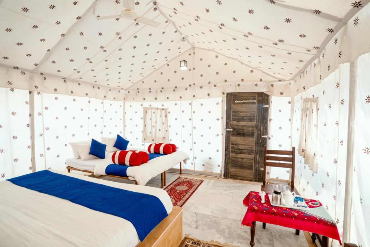 Sām Kai Kabila Desert Camp מראה חיצוני תמונה